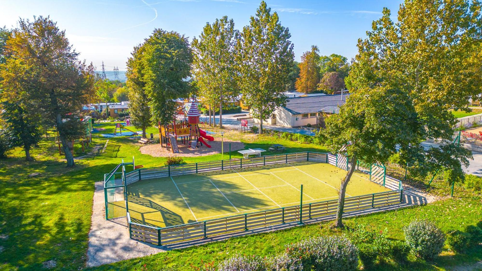 巴黎公园宿营地 Villevaudé 外观 照片